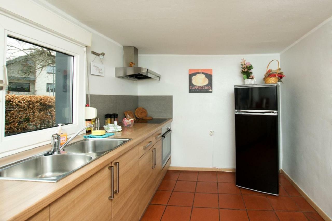 Ferienhaus Im Gruenen Eifel ชไลเดิน ภายนอก รูปภาพ